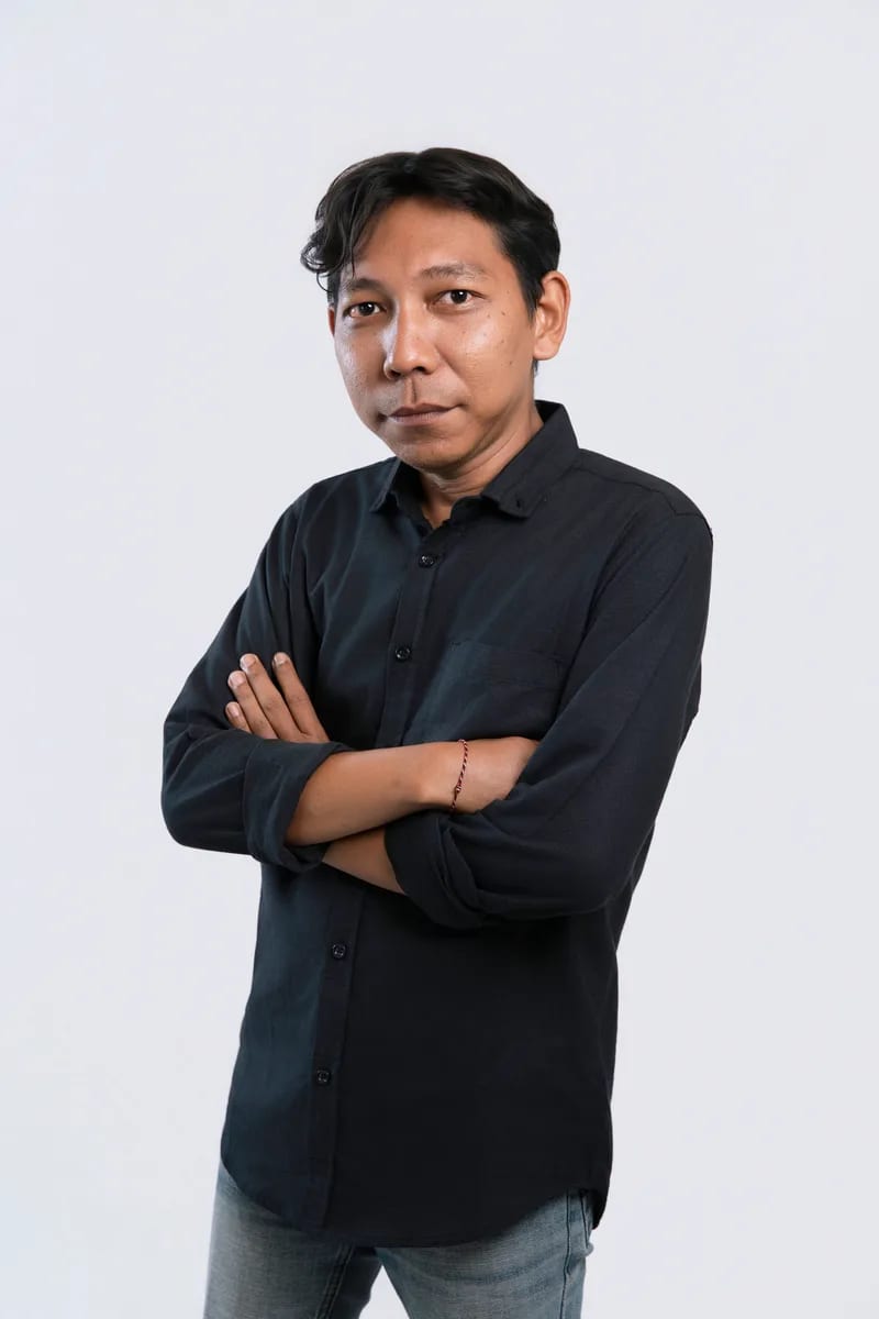 Syarif Hidayat — Warehouse Keeper Suweta